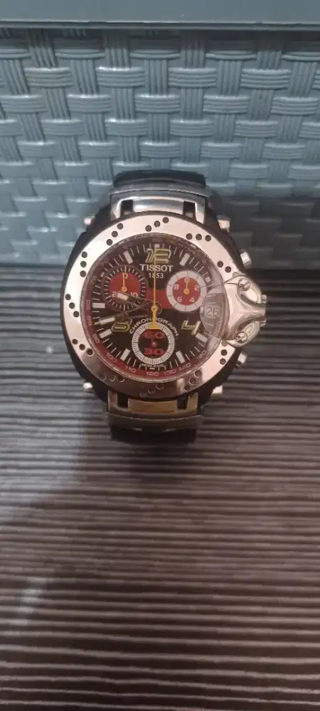 Jam Tissot Quartz