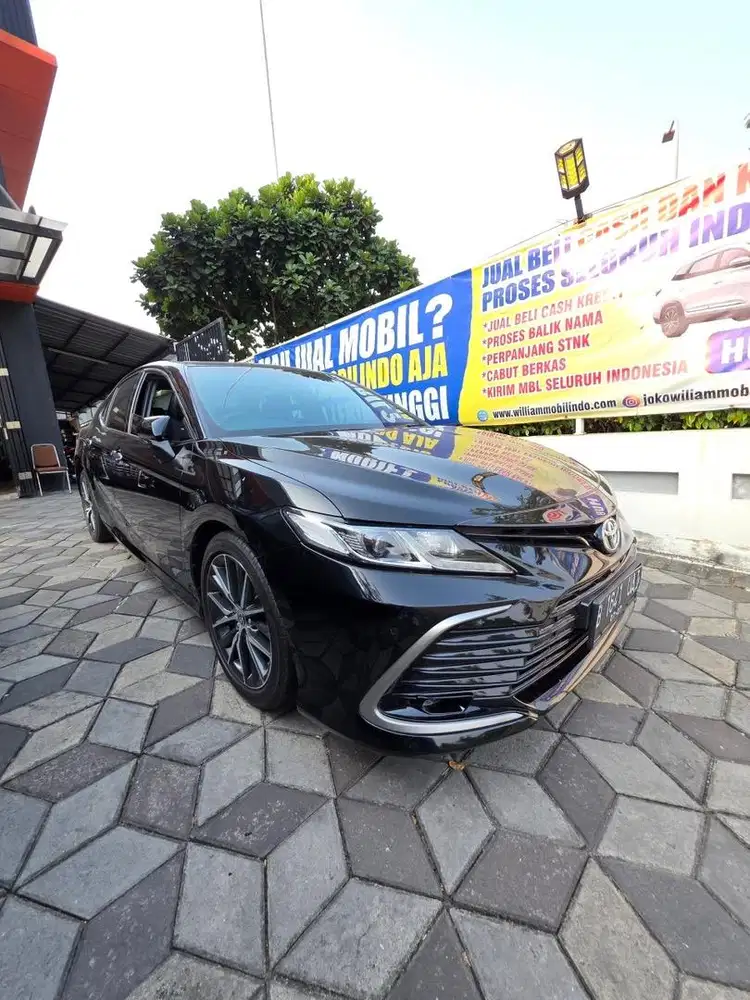 Toyota Camry V 2.5 Matic Tahun 2022