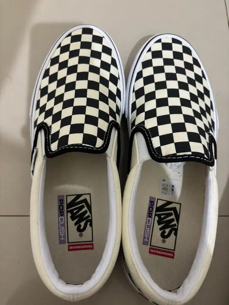 VANS SKATE SLIP ON CHECKERBOARD WHITE BLACK