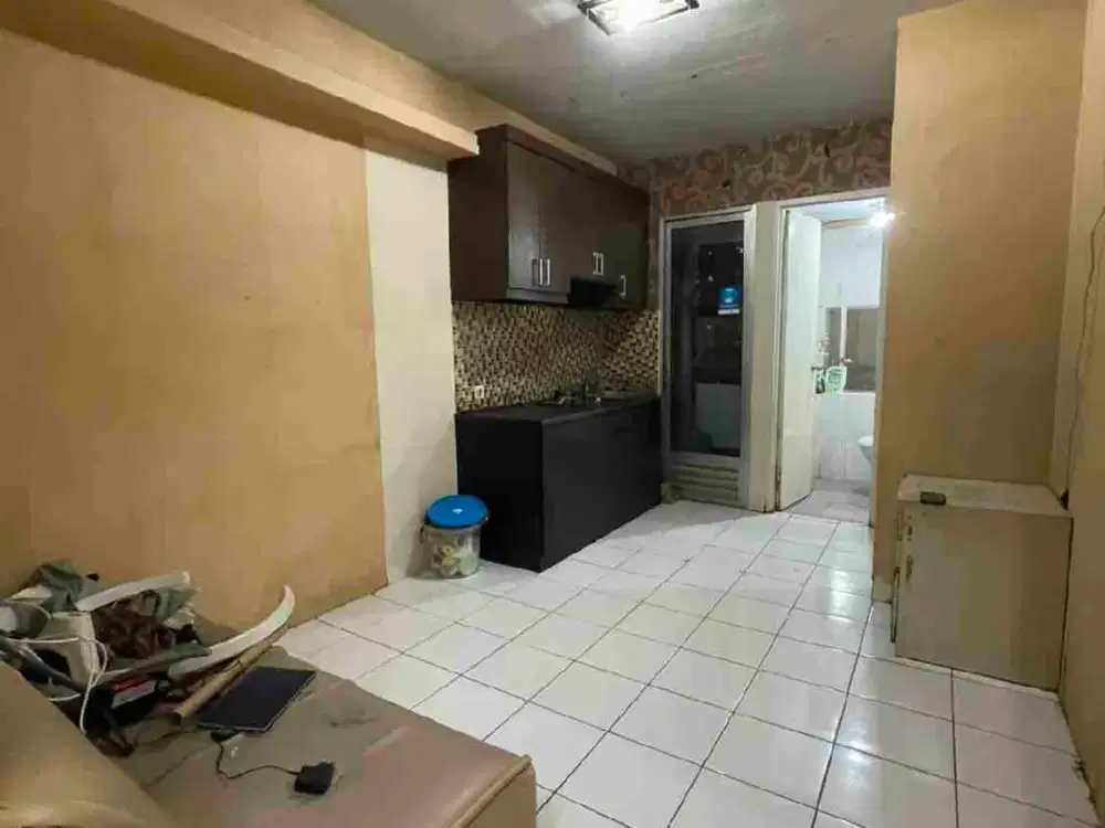 sewa tahunan apart kalibata city semi furnished tower depan lantai rendah 2br