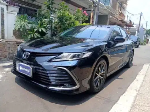 TERMURAH Toyota Camry 2.5 V Bensin-AT 2023 UAJ B