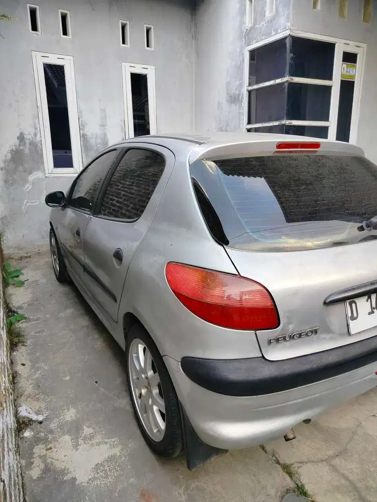 peugeut 206 MT thn 2001 ss lengkap plat isi panjang TT/BT motor matic