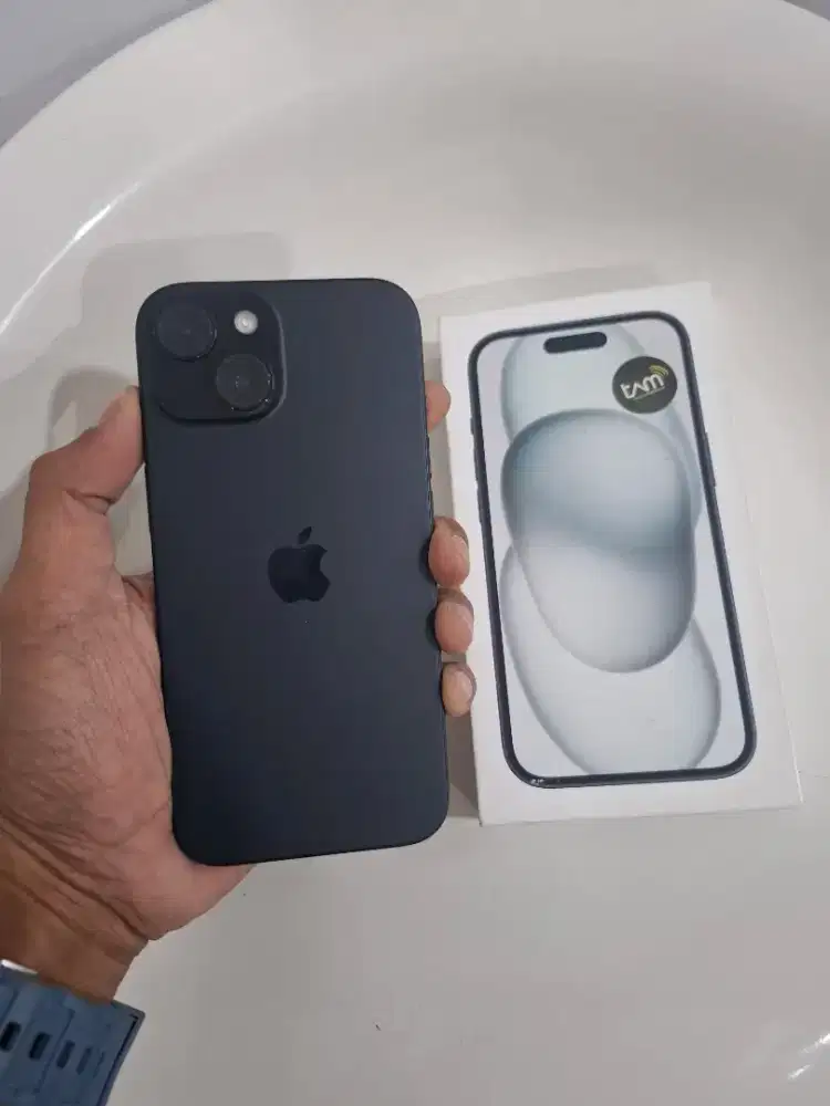 iPhone 15 256gb iBox black