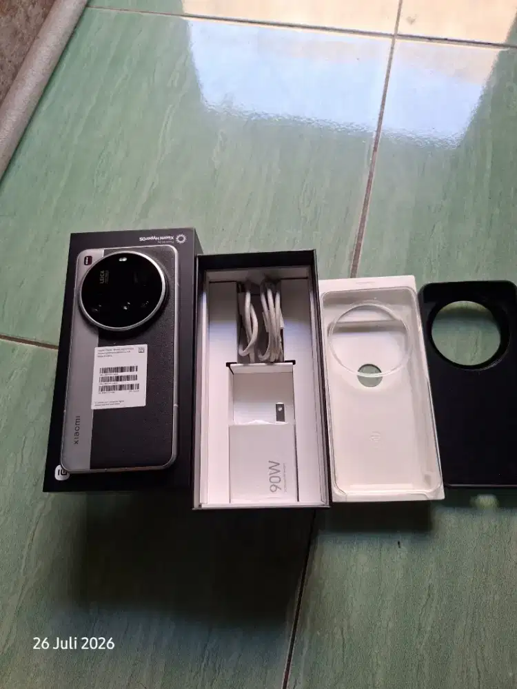 Xiaomi 15 ultra 16/1Tb Mulus fullset