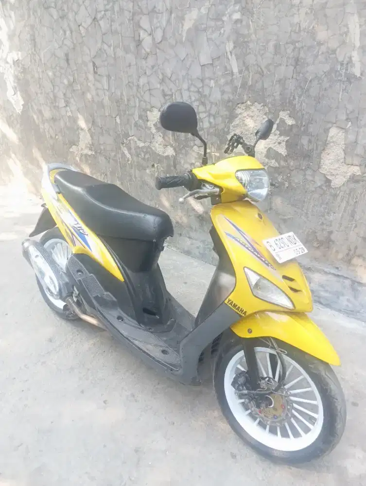 Yamaha Mio sporty 2004 asli kuning