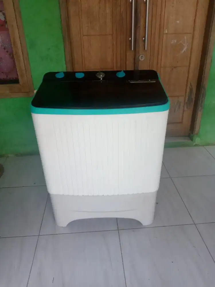 Jual mesin cuci merk Polytron kpsitas 8 fungsi normal
