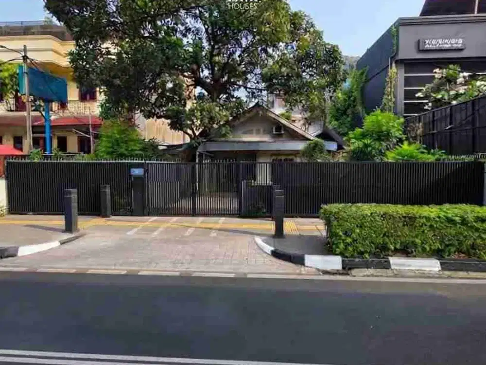 Dijual Tanah Senopati Kebayoran Baru LT 388m² SHM Area Komersial
