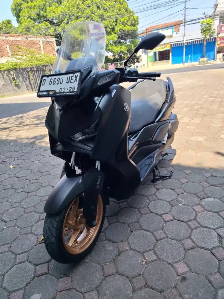 Yamaha xmax 250 abs 2023 mulus