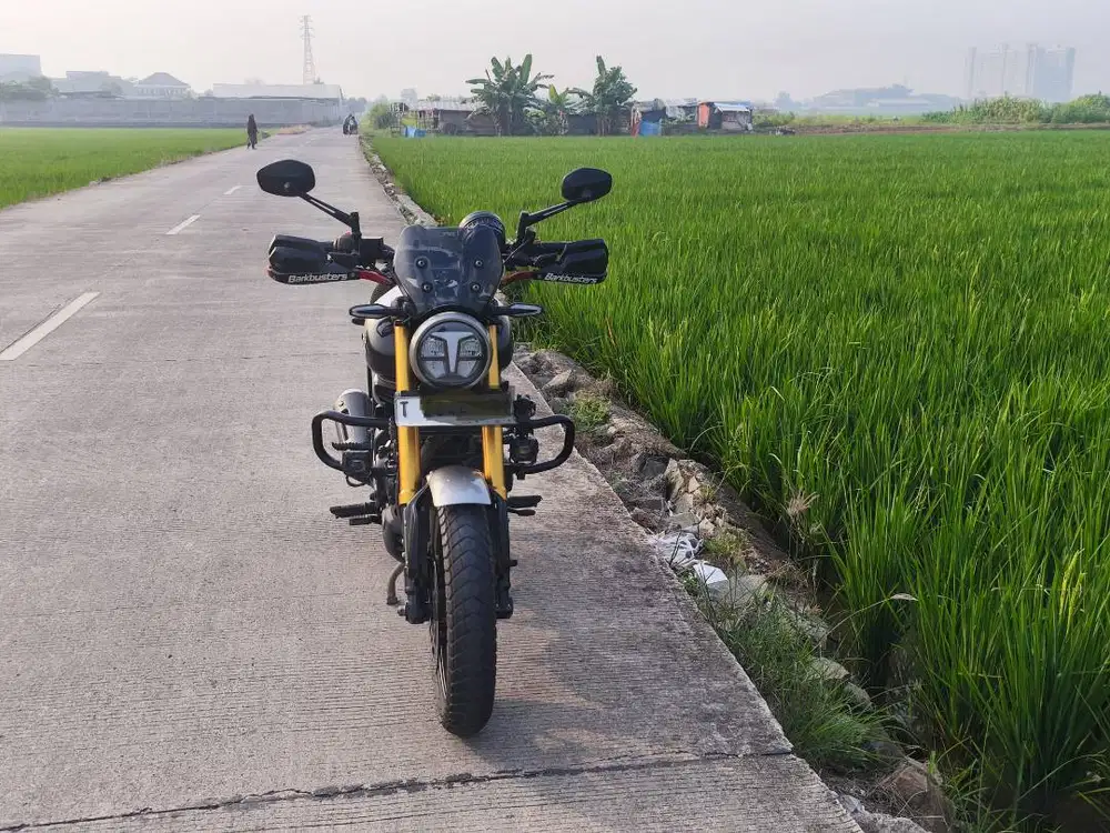 Dijual TVS Ronin 225 Type TD Tahun pembuatan 2023 pemakaian tahun 2024