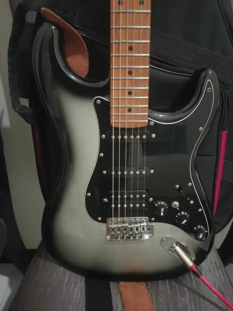 Gitar Sqoe Sest Strat model