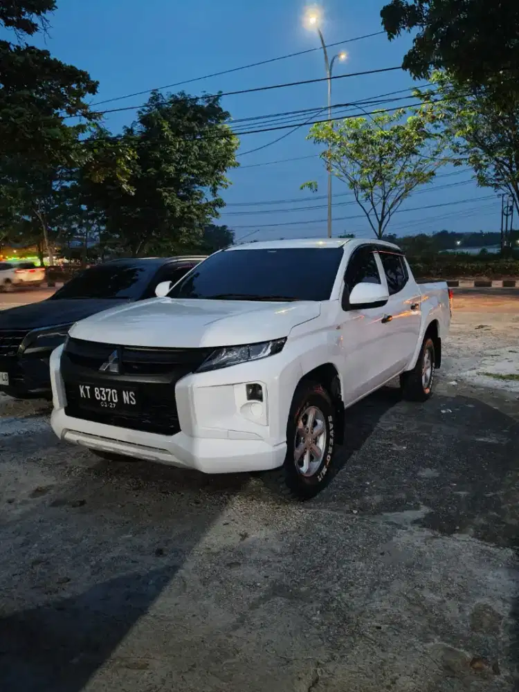 DIJUAL MITSUBISHI TRITON DOUBLE CABIN HDX 4x4 TAHUN 2021