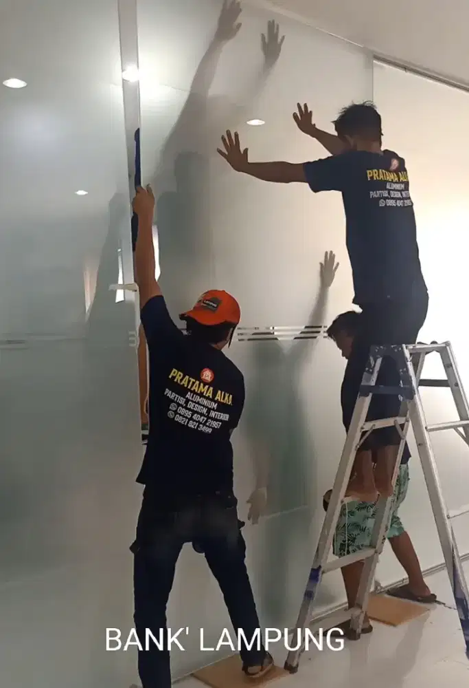 Partisi aluminium