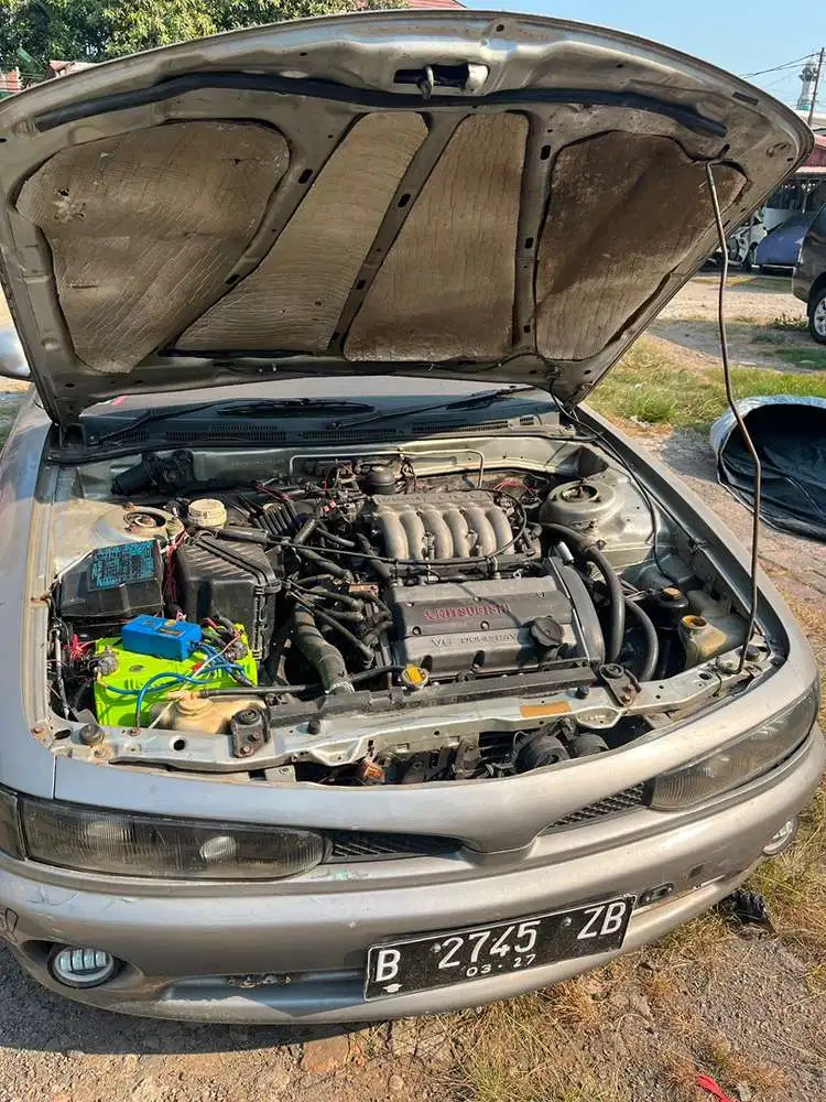 Mitsubishi Galant 1997 Bensin