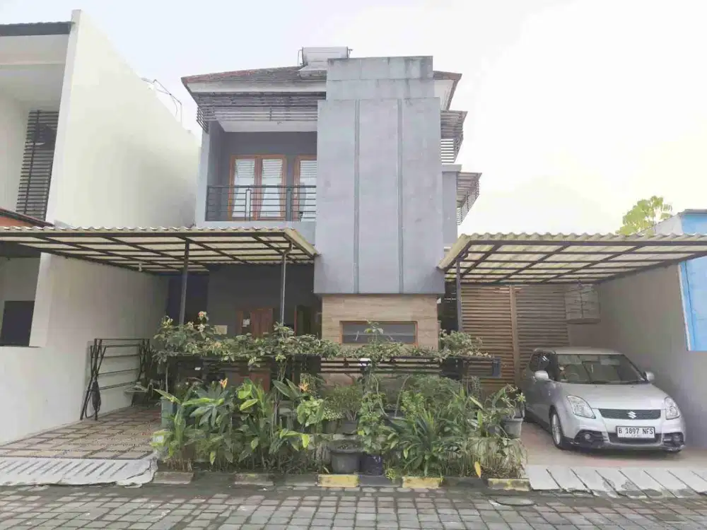 BU ! MURAH! Rumah 2 Lantai Dalam Perumahan Di jl. Palagan  Dekat HYATT & Kampus UGM Yogyakarta
