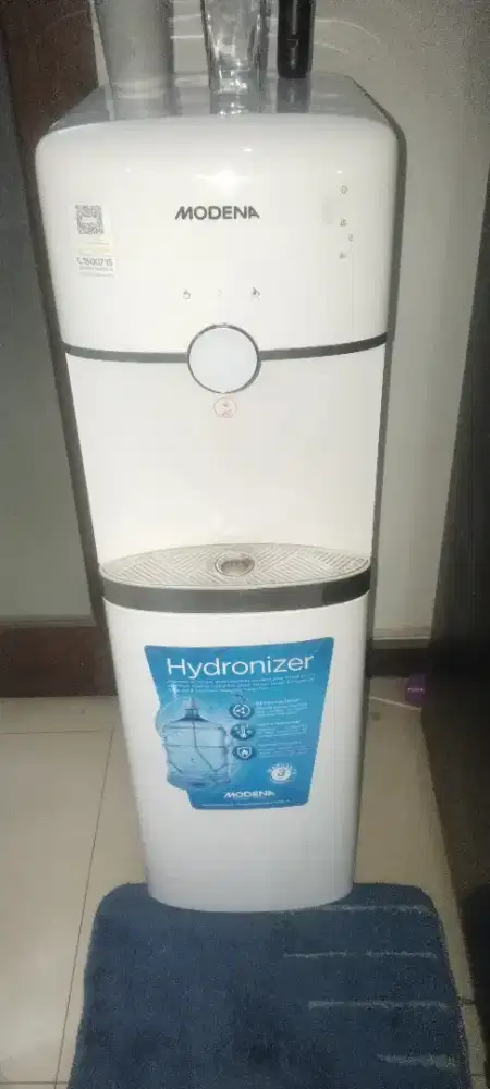 Dispenser modena