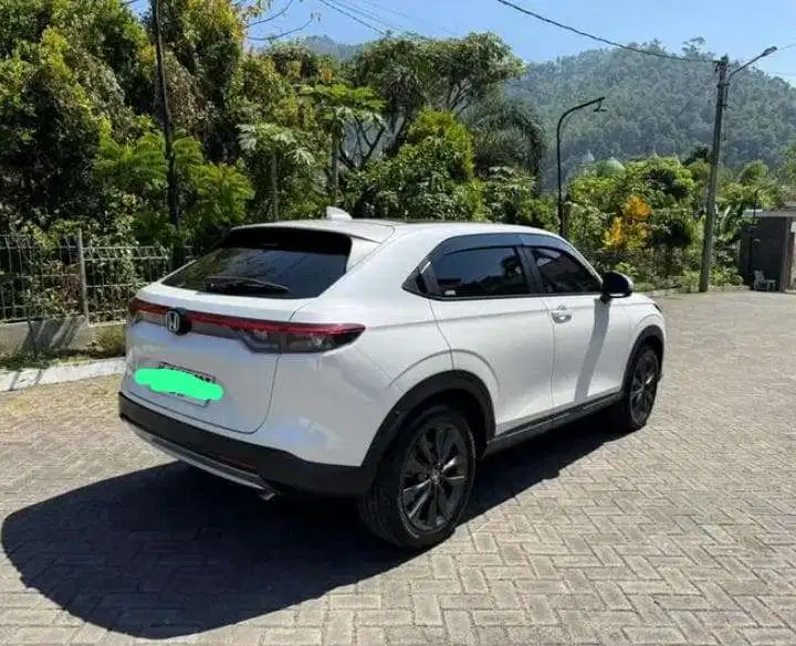 Honda HR-V 2023 Bensin