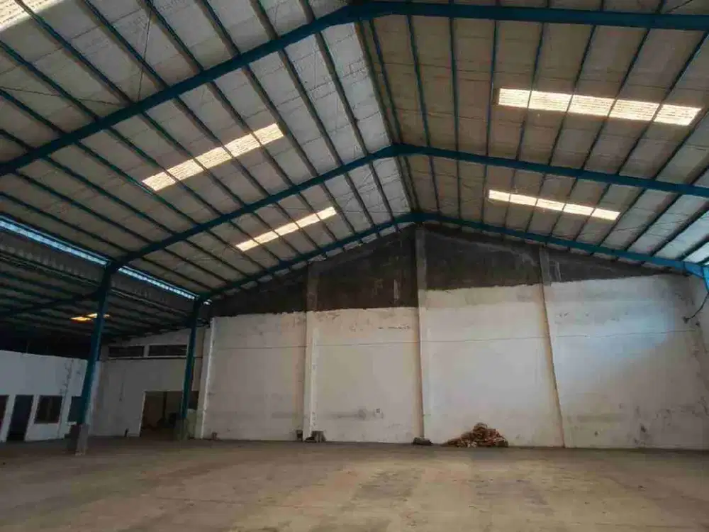 DISEWAKAN/DIJUAL Gudang Siap Pakai MOJOKERTO