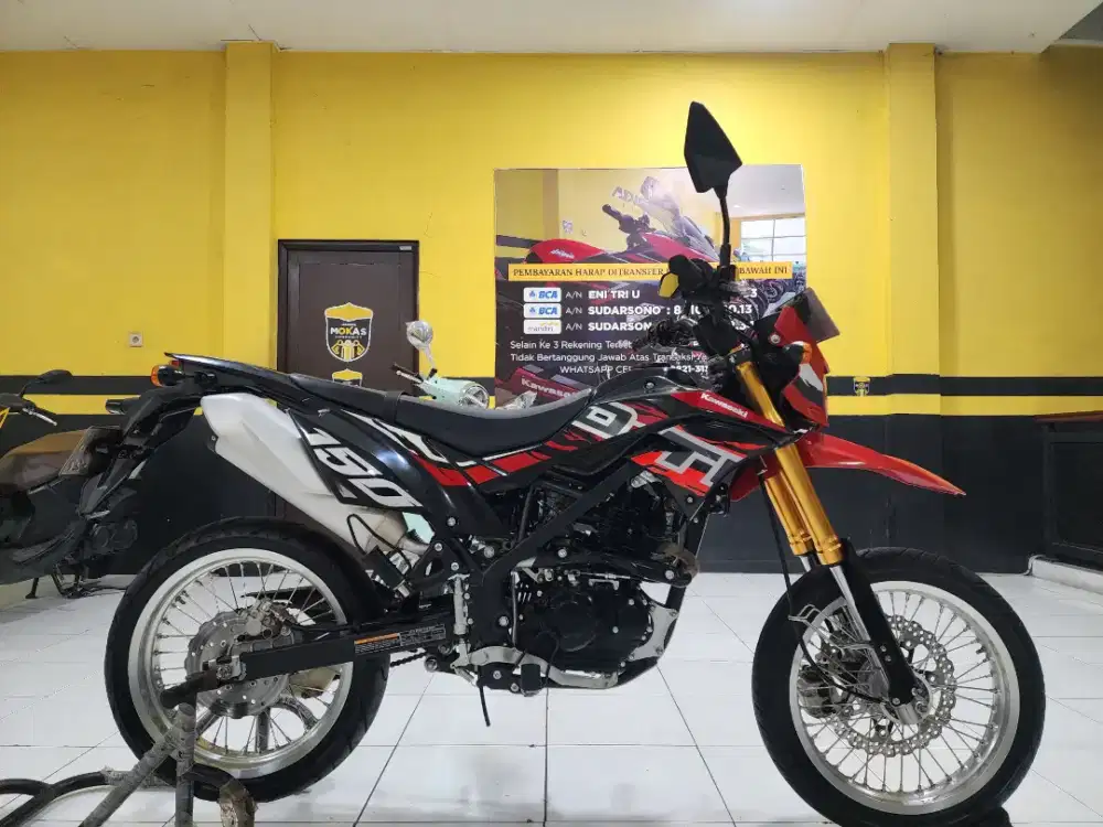 D tracker 2023 exclusive