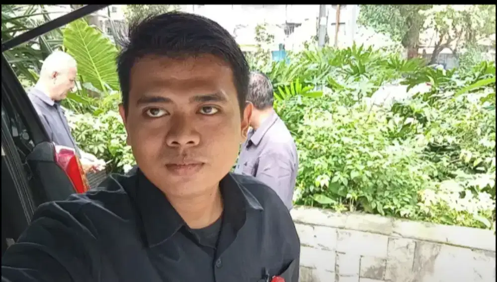 saya lagi nyari lowongan pekerjaan sopir pribadi