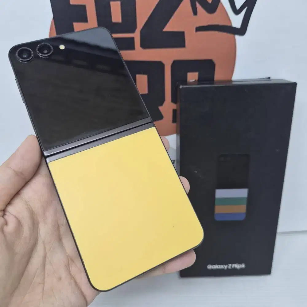 Exclusive YELLOW Samsung Z Flip 5 8/512GB Mulus FULLSET No Minus