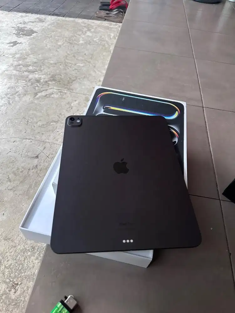 iPad Pro M4 13 inch 256gb fullset ori