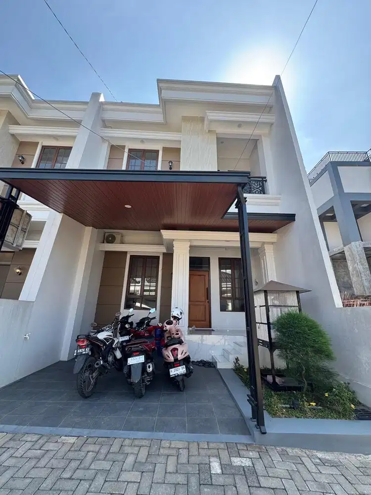 RUMAH BARU JALAN LEBAR DALAM PERUMAHAN CLUSTER  BANYUMANIK