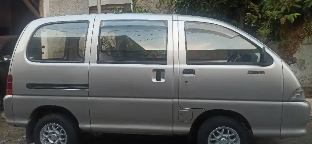 Dijual Cepat! Daihatsu Zebra Espass ZL Extra 1.3 Th 2003