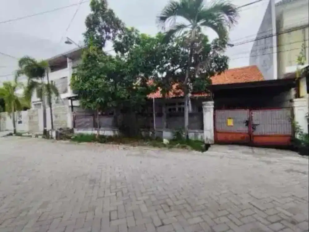 Jual tanah bonus bangunan rumah lama Medokan Asri