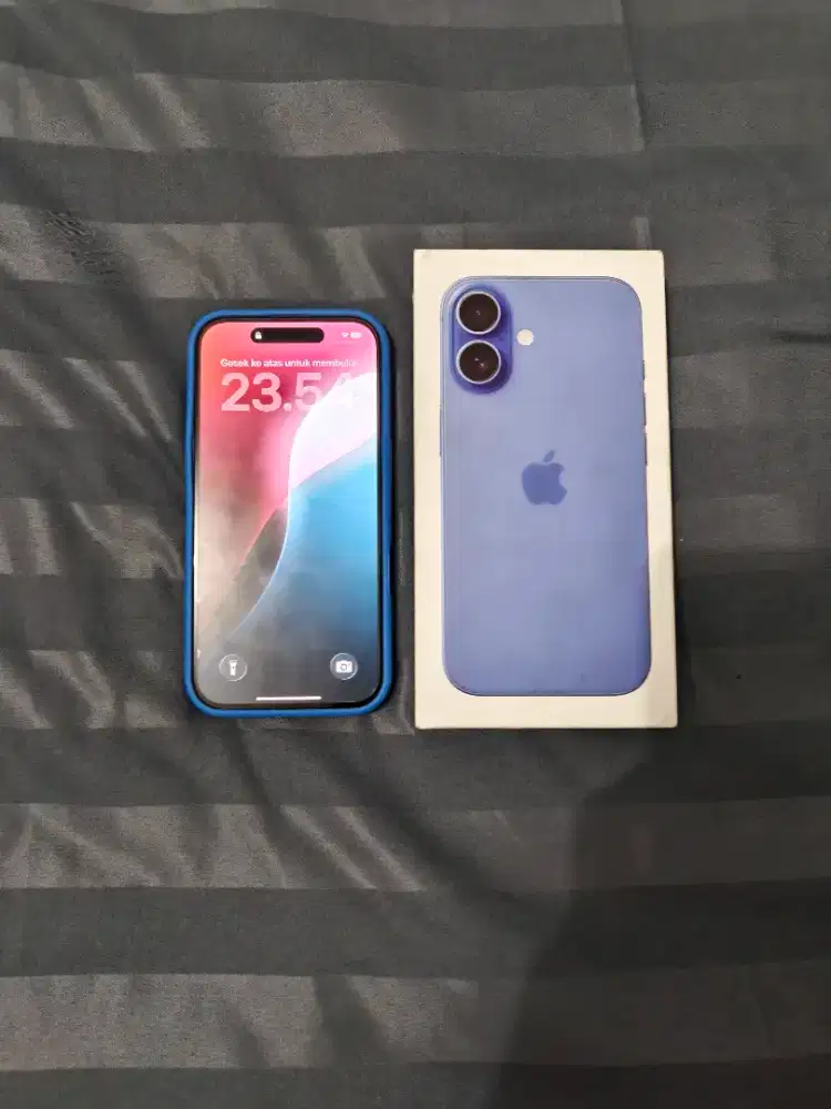 Iphone 16 Ultramarine