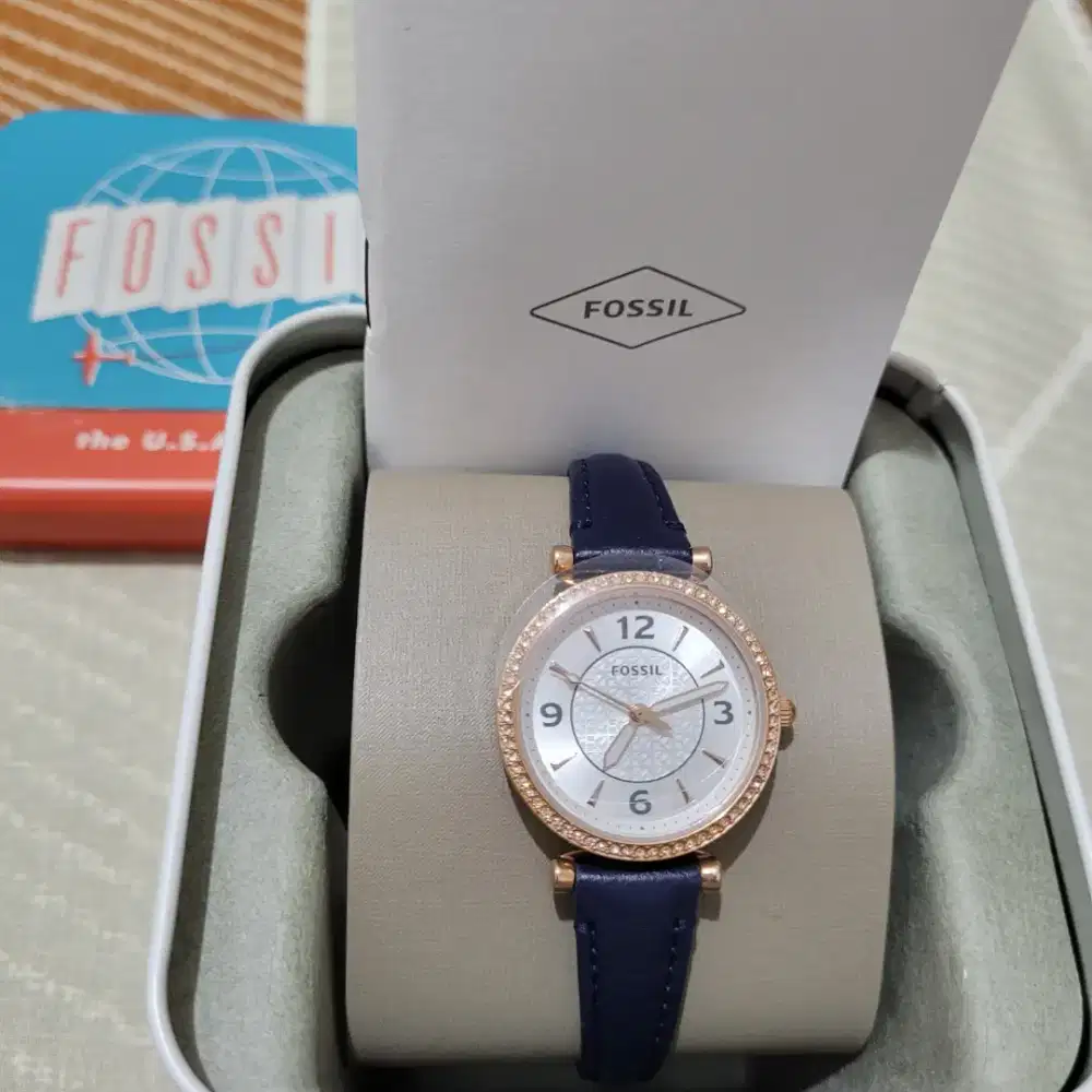 FOSSIL Ladies Watch Leather Strap