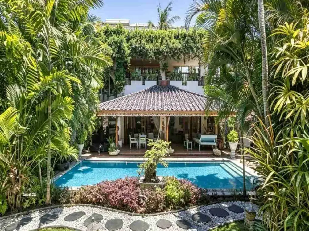DIJUAL VILLA TRADISIONAL SEMINYAK, KUTA UTARA