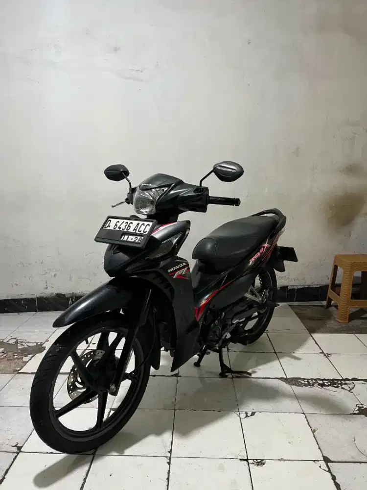 Honda Revo x 2018 mulus antik orsinilan