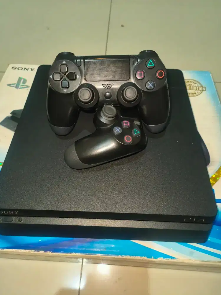 PS 4 SLIM ORIGINAL 500GB SERI 22