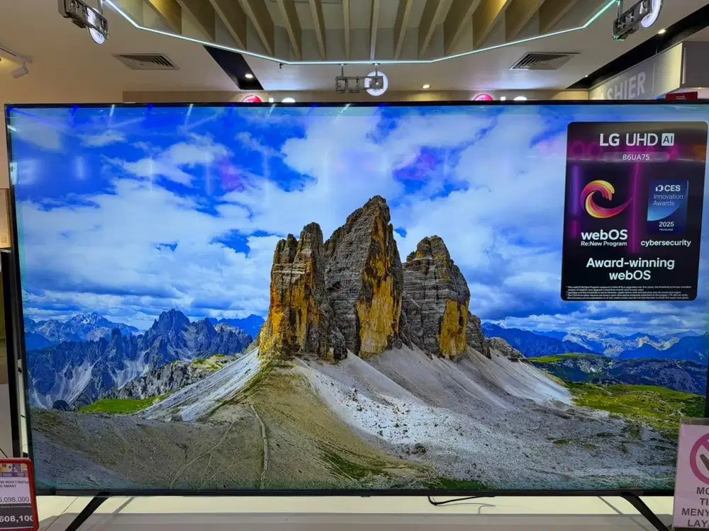 TV LG 75 Inci Warna Hitam