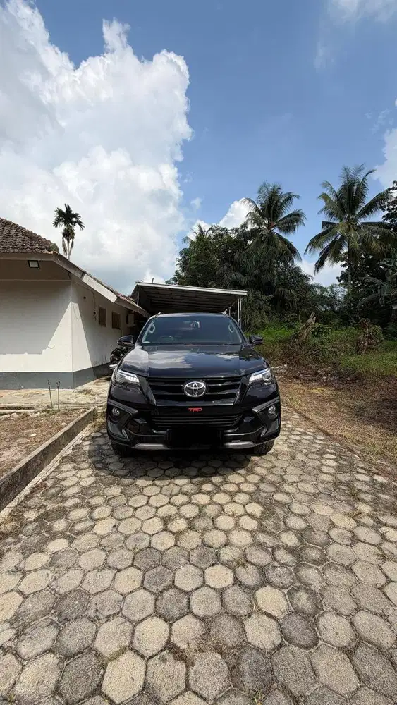 Fortuner VRZ TRD Sportivo AT