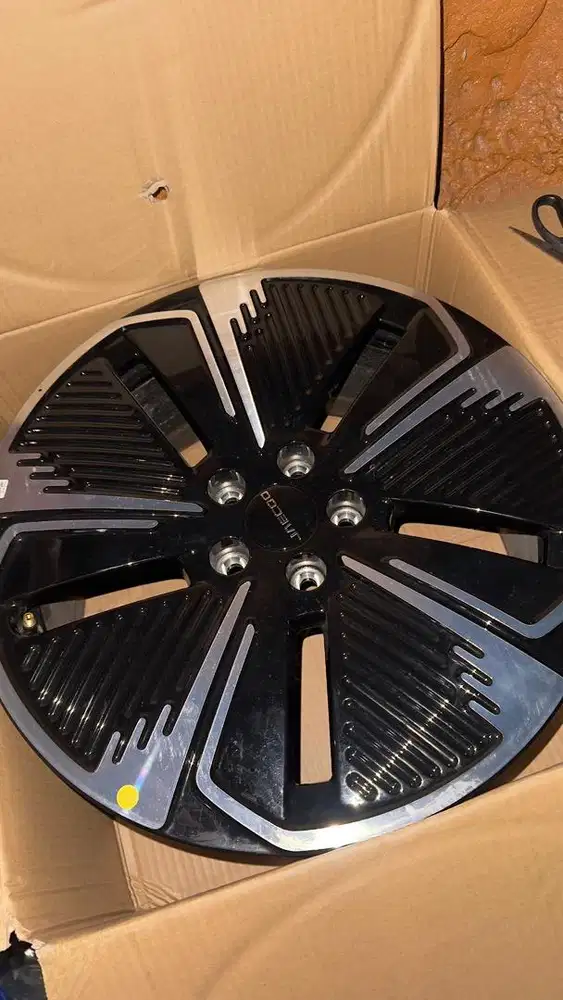 Velg asli jaecco j5