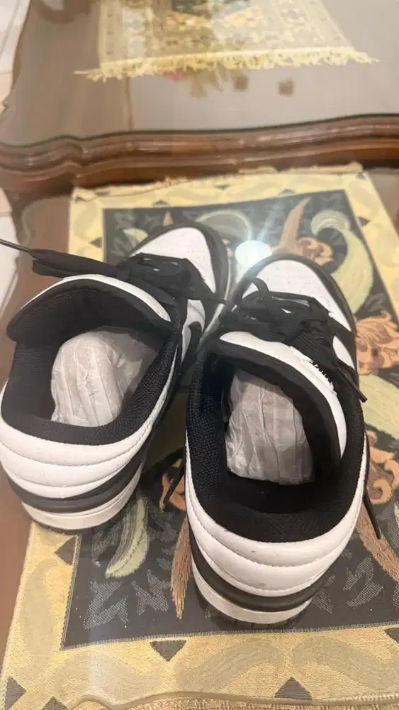 Sepatu Nike low twist panda black white