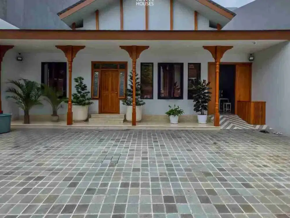 Dijual/Sewa Rumah Baru Kebayoran Baru LT 210m² SHM Cocok Kantor