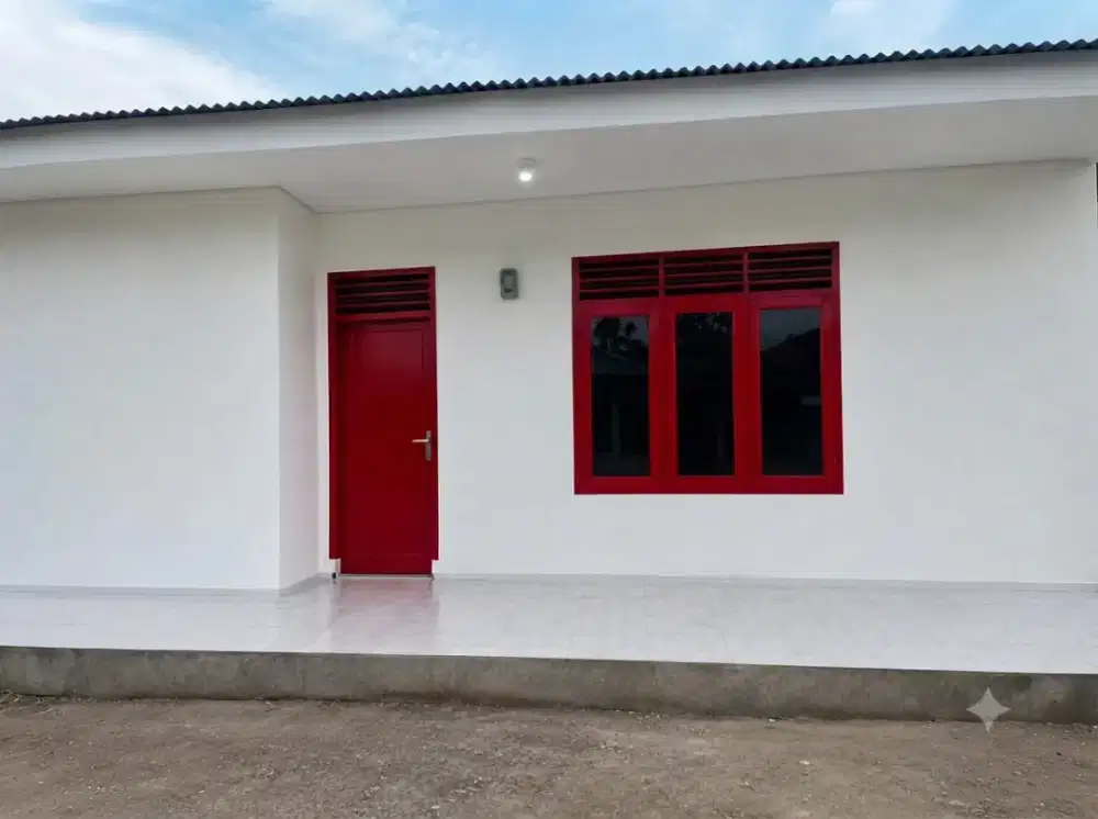 JUAL RUMAH DENGAN TANAH LUAS