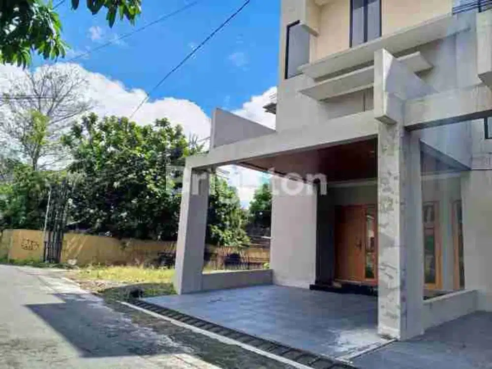 Rumah Mewah Dijual Lokasi Lingk Kampus dan Mall Yogyakarta