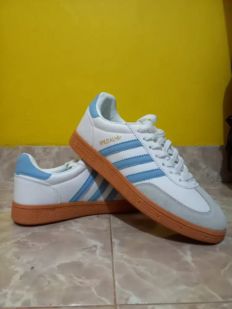Adidas Spezial Alumunium Gum
