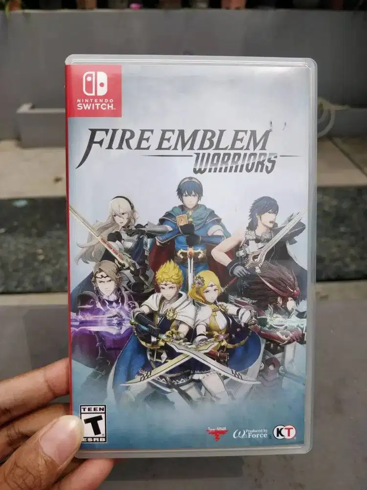 Fire Emblem Warriors - Nintendo Switch Cartridge