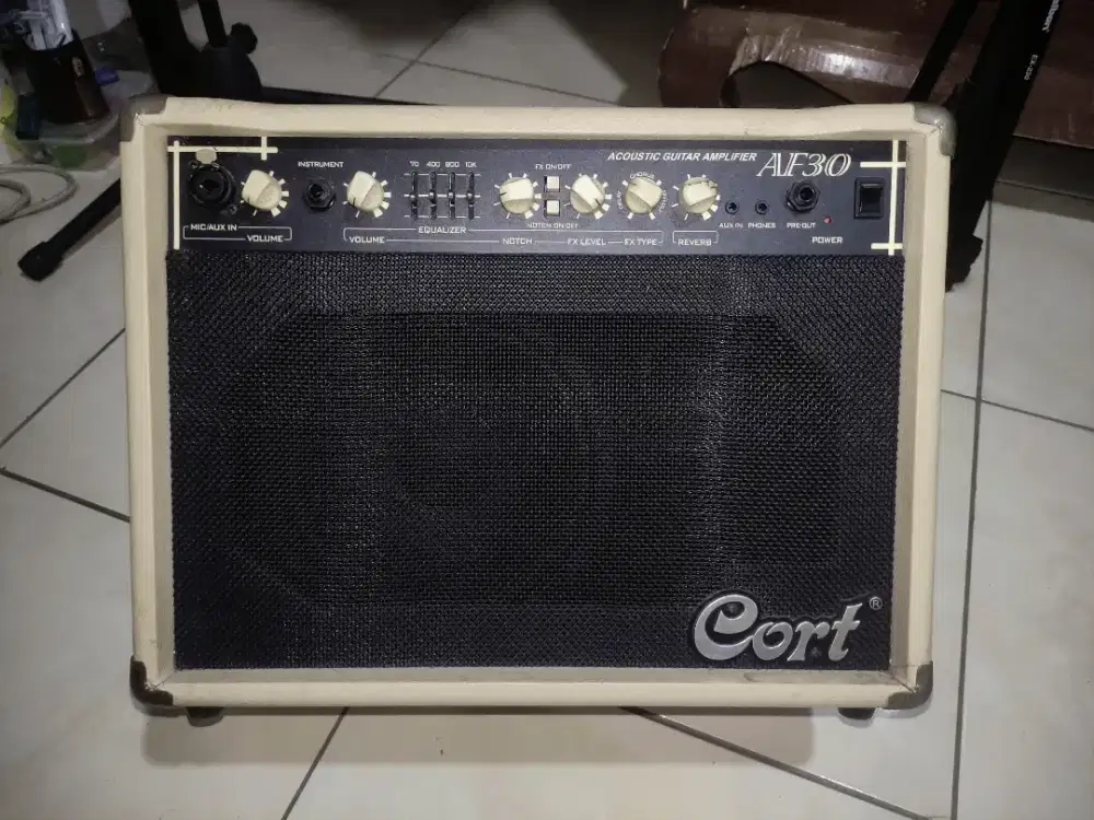 Amplifier Gitar Akustik Cort AF30