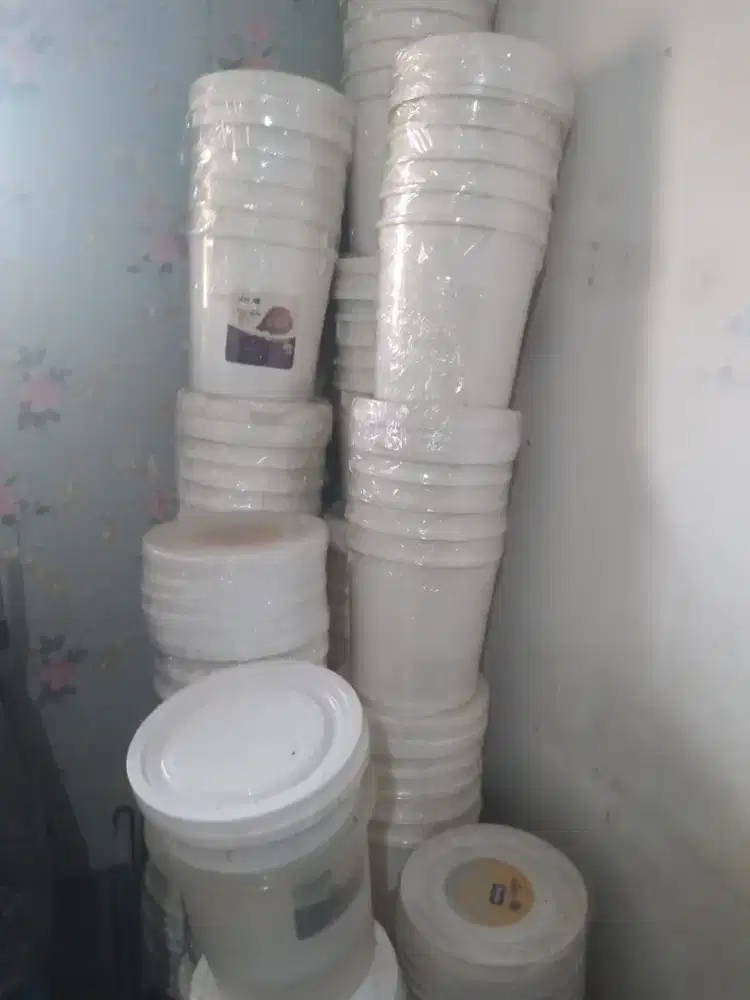 Jual borongan atau satuan ember es krim 8 liter