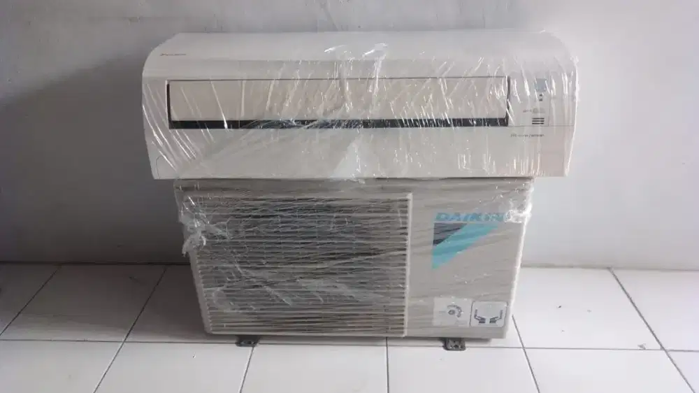 AC DAIKIN 1/2 PK kondisi +85% Ori