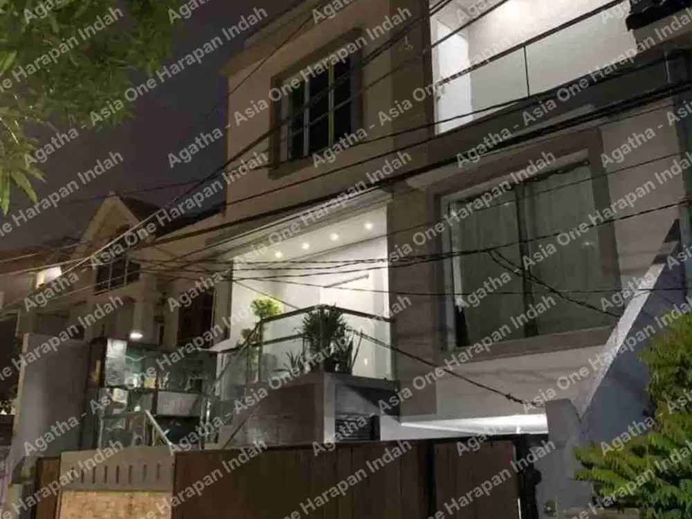 Rumah bagus 3seperempat lantai bebas banjir Kelapa Gading Timur, Jakarta Utara 3.4miliar
