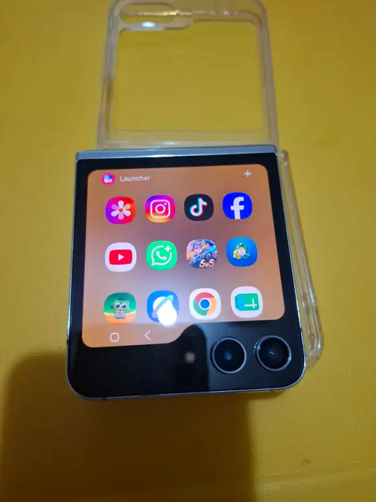 Jual Samsung Flip 5 256GB eks samsung Indo