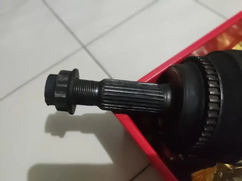 As roda depan kanan harrier 3.0 AWD 2005