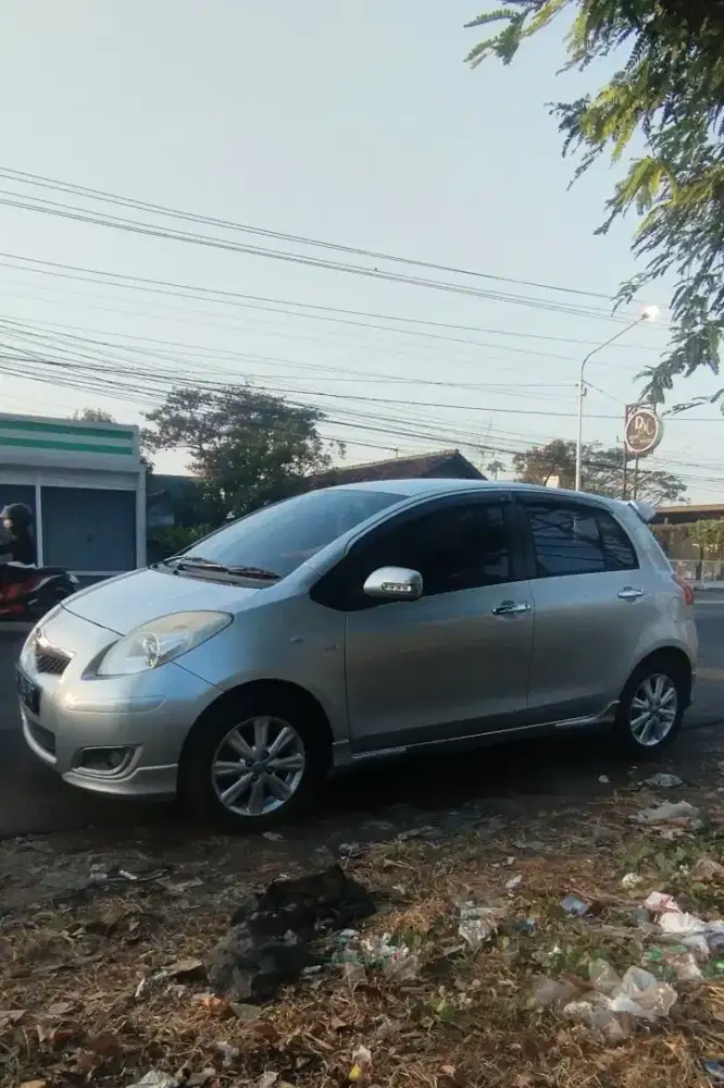 Yaris E 2010 Murah