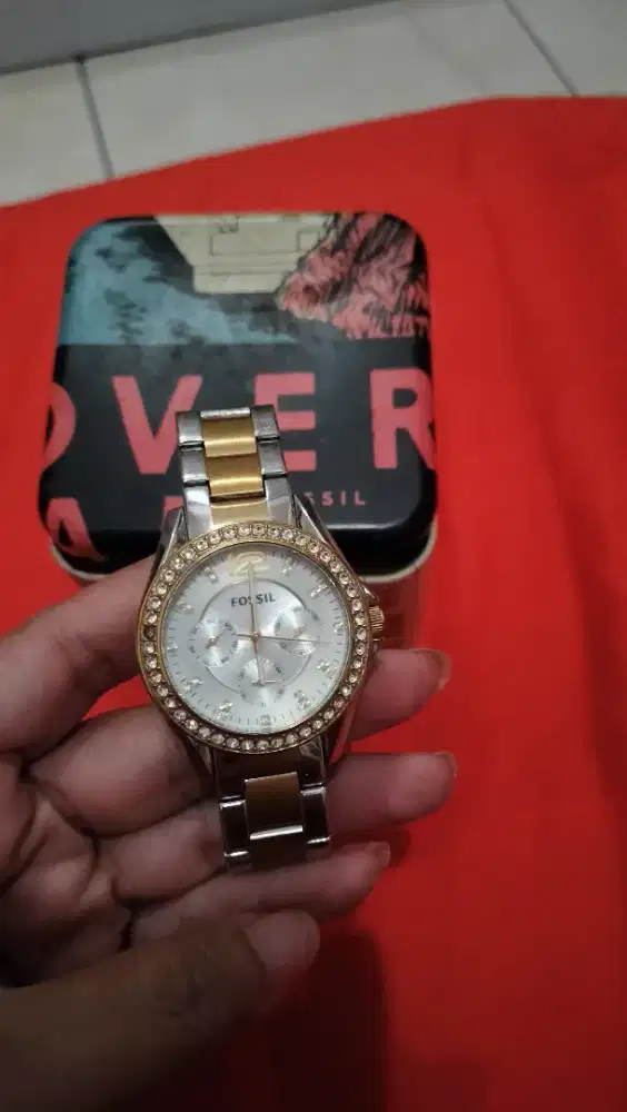 Jam tangan fossil perempuan